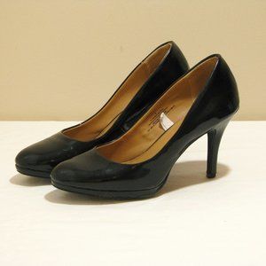 Verona Black Patent Pumps
